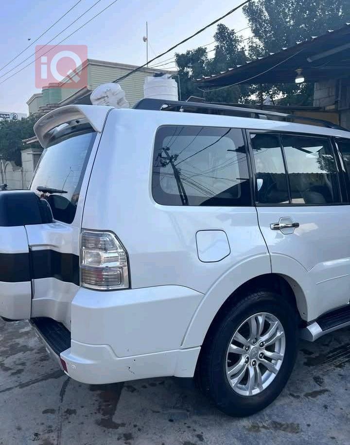 ميتسوبيشي باجيرو